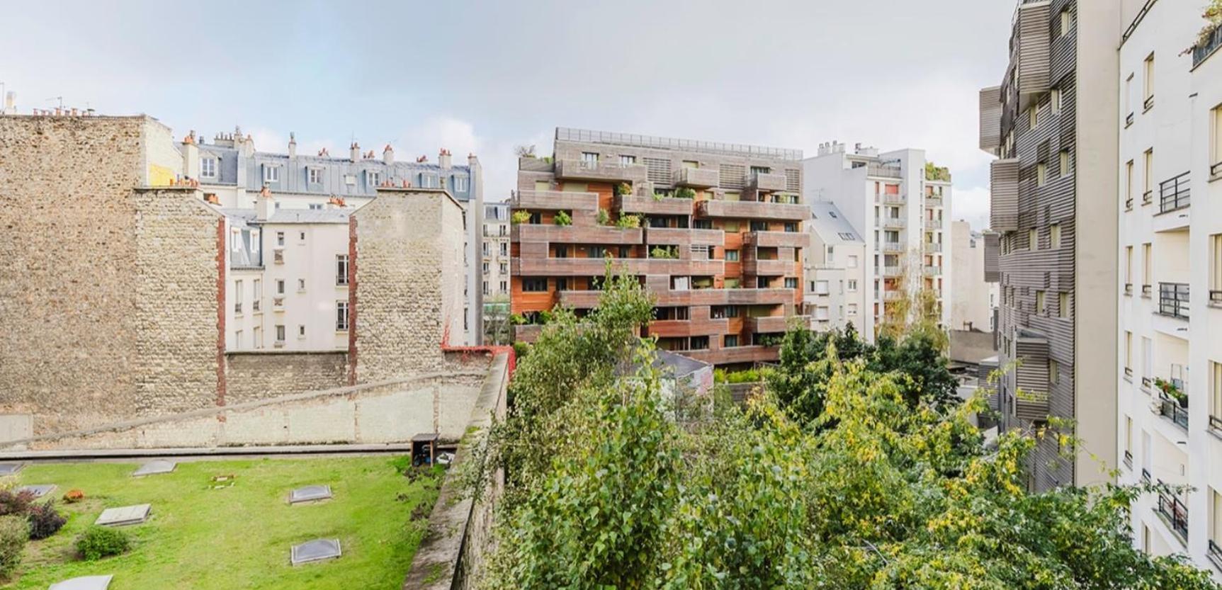 D'une Apartment